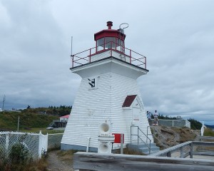 NB lighthouse cropped