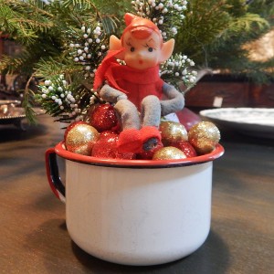 elf in a cup