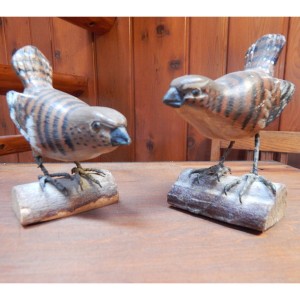 pair wood birds 7